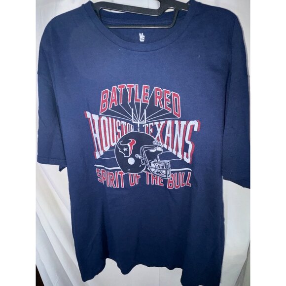 Houston Texans Battle Red Junk Food Graphic T-Shirt, Navy, Size L, NWOT - Picture 1 of 3